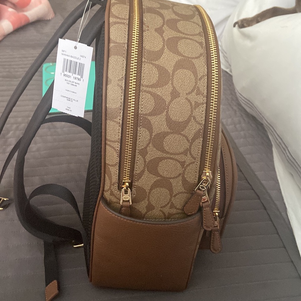 Brand new never been used coach backpack - Picture 3 of 5